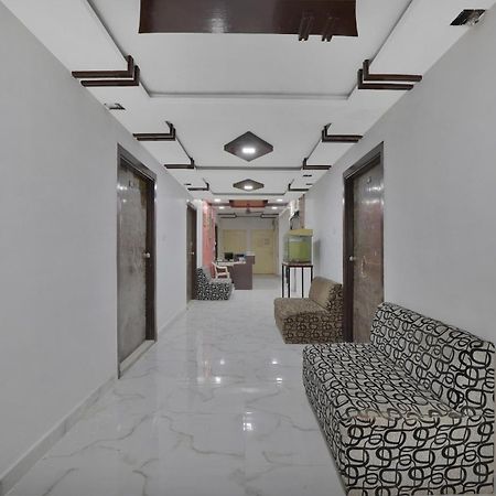 Hotel O Rudra Palace Ahmadábád Kültér fotó